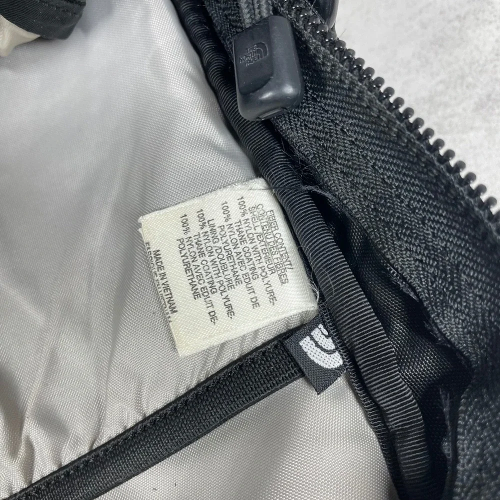 North Face Backpack Recon Black Nylon Padded Straps Outdoor Bag Tactical Hiking